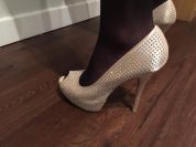 Kari (34) - Bergen | INCALL/OUTCALL | Besøk Meg 💋