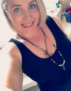 Selvsikker MILF med glød 🔥