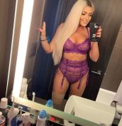 Blond, atletisk og uimotståelig 💋